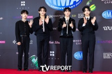 [T포토] 루시 밴드계의 아이돌