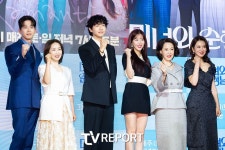 [T포토] 미녀와 순정남 