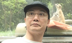 가수 진혁신, 열사병으로 쓰러졌다..."피부 찢어져 30바늘 꿰매" [룩@차이나]