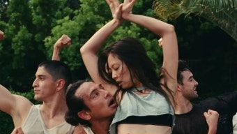 블랙핑크 제니, '디 아이돌' 논란 댄스 장면...'에미상' 후보 올라