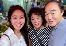 ‘김태현♥’ 미자, 가족과 단란한 시장 투어... 남동생 장영 또 없네