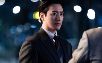 이준혁, 박성웅과 '숨멎' 대치 신경전...
