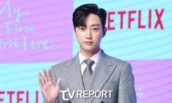 진영, 영화 수상한 그녀 이어 리메이크작 재출연 확정