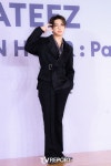 [T포토] 에이티즈 민기 도베르만의 애교 타임