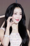 [T포토] 스테이씨 수민 깜찍 볼하트