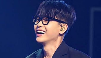 '탄핵 지지' 이승환, 촛불 집회 무대 예고...