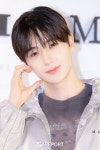 [T포토] 더보이즈 현재 비주얼 천재 만재 현재