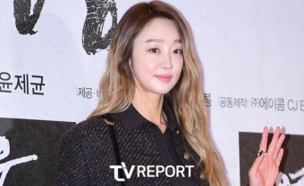 최여진, 7살 연상 돌싱 남친과 화촉... '동상이몽'서 결혼과정 공개