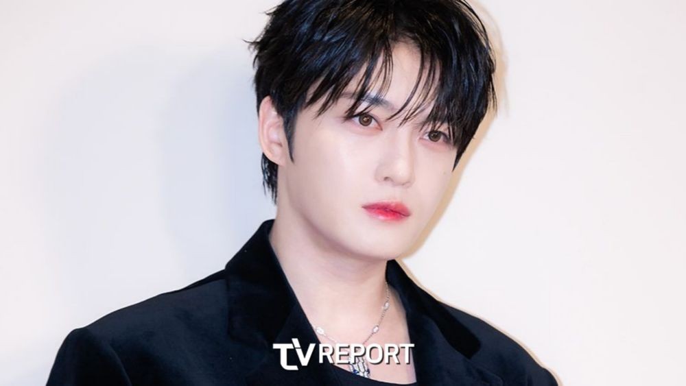 가수 김재중, 부모님 60주년 회혼례에 60억 대저택 선물까지!