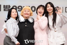 [T포토] 이지혜-홍윤화-박성연-정은지 '여자들의 의리'
