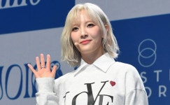 하나뿐인 오라버니…문수아, 故 문빈 생일 챙겼다 [RE:스타]