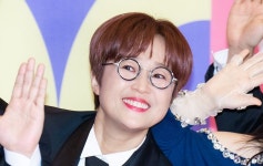 CEO 송은이, 이율 20% 적금 해명…노후 준비할 정도 아냐 [RE:뷰]