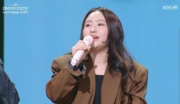수지, 줄게 같은 곡일까 봐 걱정…어반자카파 Stay MV 비화 폭소 (쓰담쓰담)