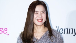 김지선, 영화감독 첫째 子 입대에 울컥…모든 국군 장병 파이팅 [RE:스타]