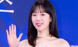 지예은바타, 6개월 전부터 열애설 돌더니…'성지글' 적중