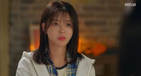 엄현경, 윤다영 호의에 당황 