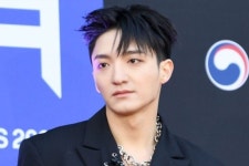 '지예은' 바타, 열애 인정하더니 두 마리 토끼 다 잡나→