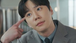 시청률 '47%' 역사 이을까…'영혼 체인지'로 주말 안방극장 노리는 韓 드라마 ('신입사원 강회장')