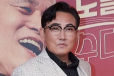 이승철, 2살 연상과 재혼→할아버지 된다더니 전국 투어 개최…