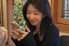 18살 연상 장기하와 열애 인정 한 달 만에…윤가이, 사랑해 쪽 김아영 응원 [RE:스타]