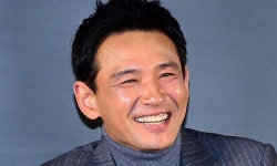 황정민, 사생활 의혹·스토킹 고소 속 정면돌파…영화·예능 '본업 열일' 이어간다 [종합]