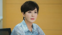 KBS 자존심 구겼다…시청률 '47.9% 신화' 배우→'6.5%'로 하락해 위태로운 韓 드라마 ('욕망의 덫')