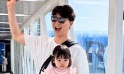 결국 사고 친 박수홍, '하차 번복→비행기 70분 지연' 공식 사과…