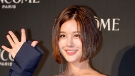 'LA댁' 박은지, 부친 '중환자실行'에 급히 귀국→한시름 놨다…