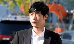 '김현중 子 양육' 전 여친 A씨, 예명 '시유'로 틱톡커 데뷔…