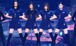 여경에 미니스커트?…아일릿, 콘셉트 논란에 직접 입장 밝혔다→