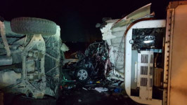 파주서 미군트럭-승용차 충돌 1명 부상