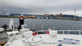 현대중공업 선박구조물 너울성 파도에 침몰