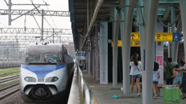 횡성서 서울행 KTX 열차 사고…약 2시간 운행 지연
