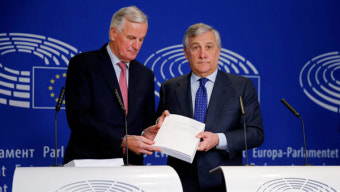 영국-EU 브렉시트 탈퇴협정 초안 완성