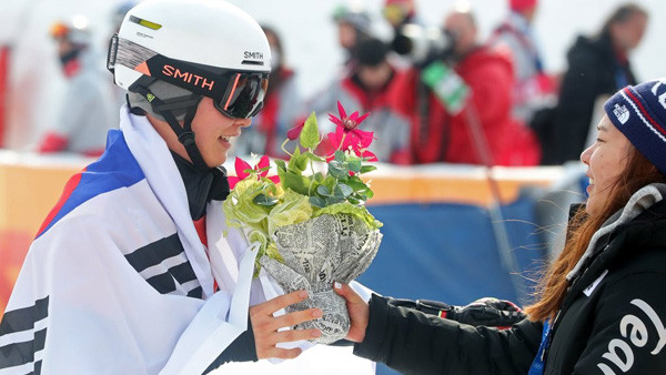 이상호 선수, FIS 스노보드 세계선수권대회 남자 평행 전 동메달 획득