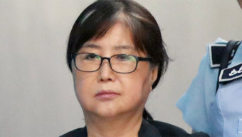 최순실, 명예훼손 혐의로 안민석 의원 고소