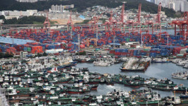 운영 중단 부산항…오늘 오전부터 정상화