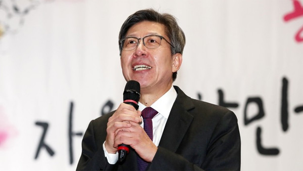 박형준 부산시장, 윤석열 전 대통령 파면 결정에 깨끗한 승복 강조