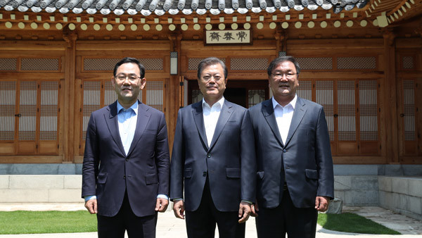 이재명 대통령, 여야 원내대표 오찬 초대…정치 회복 시동!