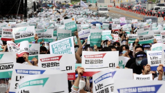 의협, 14일 집단휴진 예정대로…