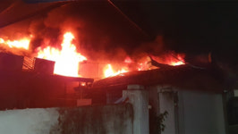 충남 금산 전파사에 불…3천 4백만원 피해