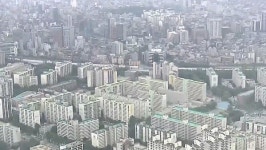 서울 종로구청장 가족회사 소유 건물 인근 재개발 논란