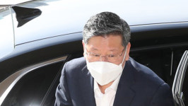 이용구 차관, 기사 폭행 다음날 경찰서 방문…유실물 찾으러 간 것
