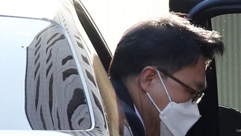 공수처, '이성윤 공소장 유출' 강제수사 방침에 수사팀 