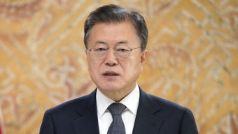 문 대통령, 美 주최 민주주의 정상회의 참석‥中 견제 논의 주목