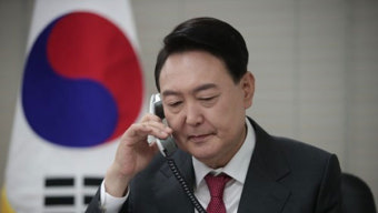 윤석열 당선인, 젤렌스키 우크라이나 대통령과 통화