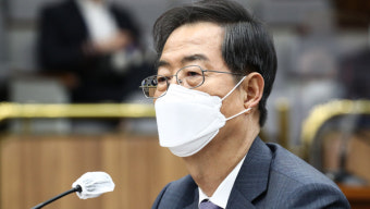 한덕수, '김앤장 회전문' 지적에‥