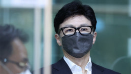 공수처, '한동훈 딸 허위 봉사활동' 고발사건 경찰로 넘겨