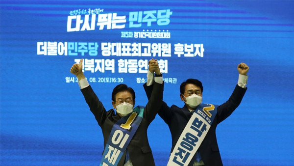 이재명-박용진, 야권 통합 모색…당내 협력 제외하고 협상 나선다
