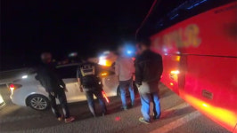 충남 당진 봉생2교 인근에서 관광버스-승합차 추돌‥2명 경상